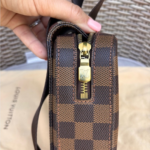 Authentic Louis Vuitton geronimos damier ebene mini bum bag travel crossbody - Picture 6 of 16